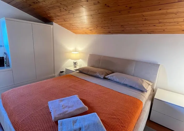 Dolce Luxury House Semesterbostad Luino